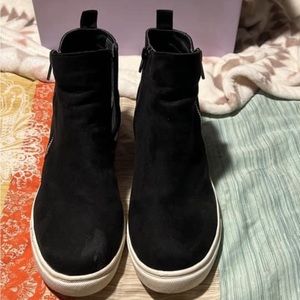 Madden Girl 9.5 Women’s.